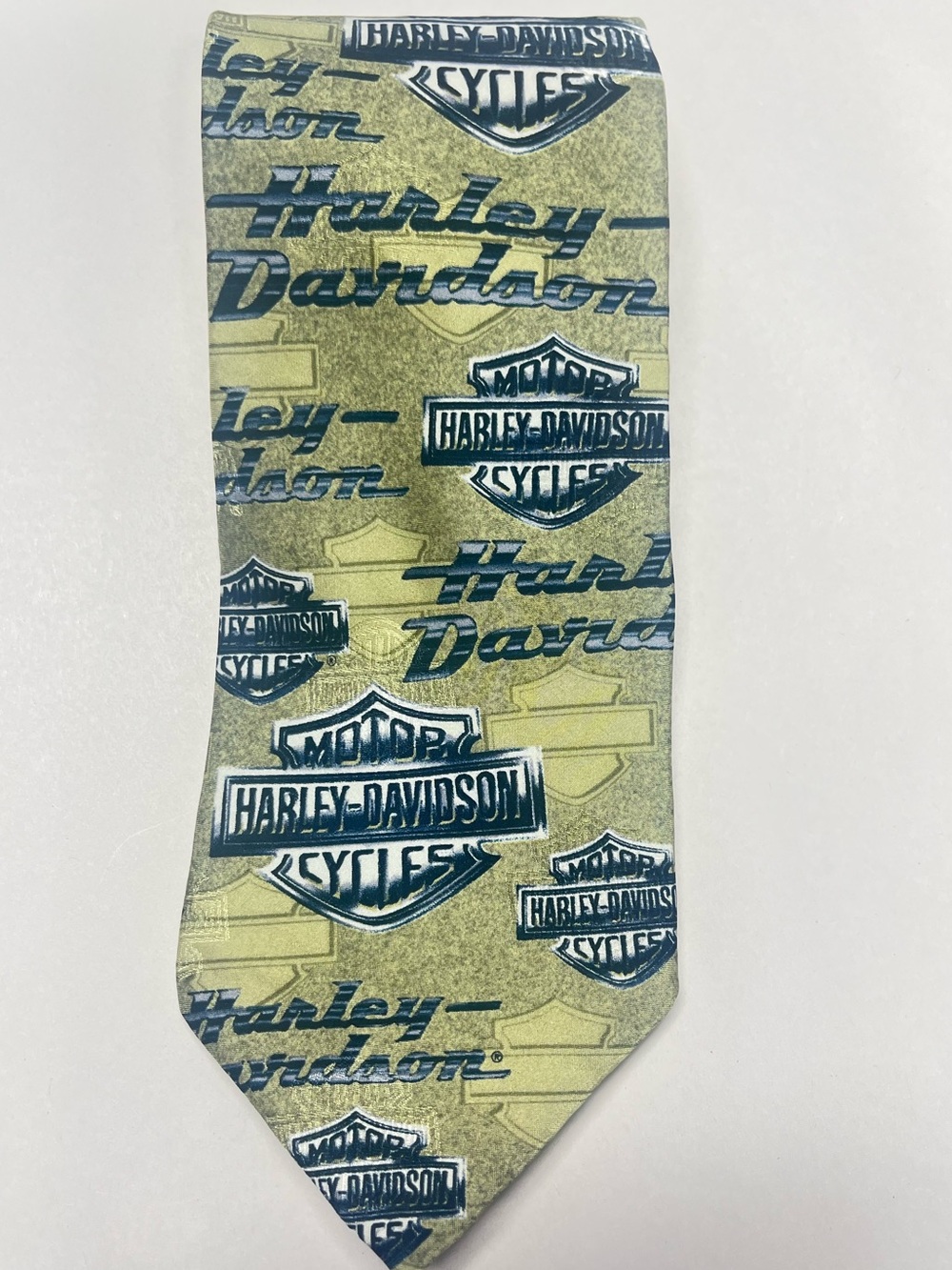 Harley-Davidson vintage tie. 100% silk. Harley-Davidson Chrome Rules 2001.